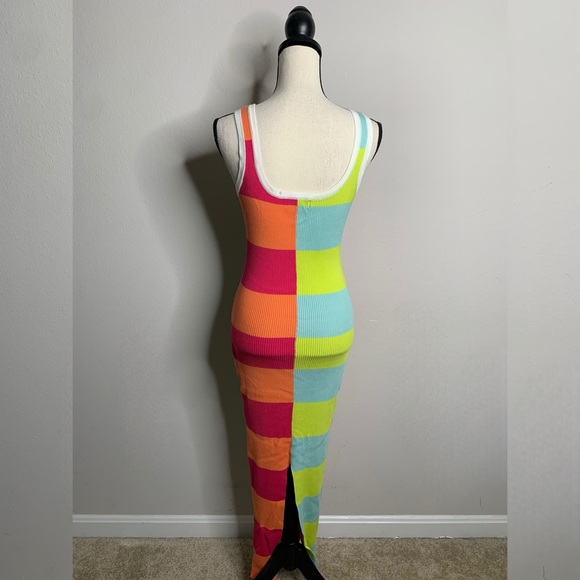 Akira Seeing Double Colorblock Maxi Dress - Picture 8 of 12